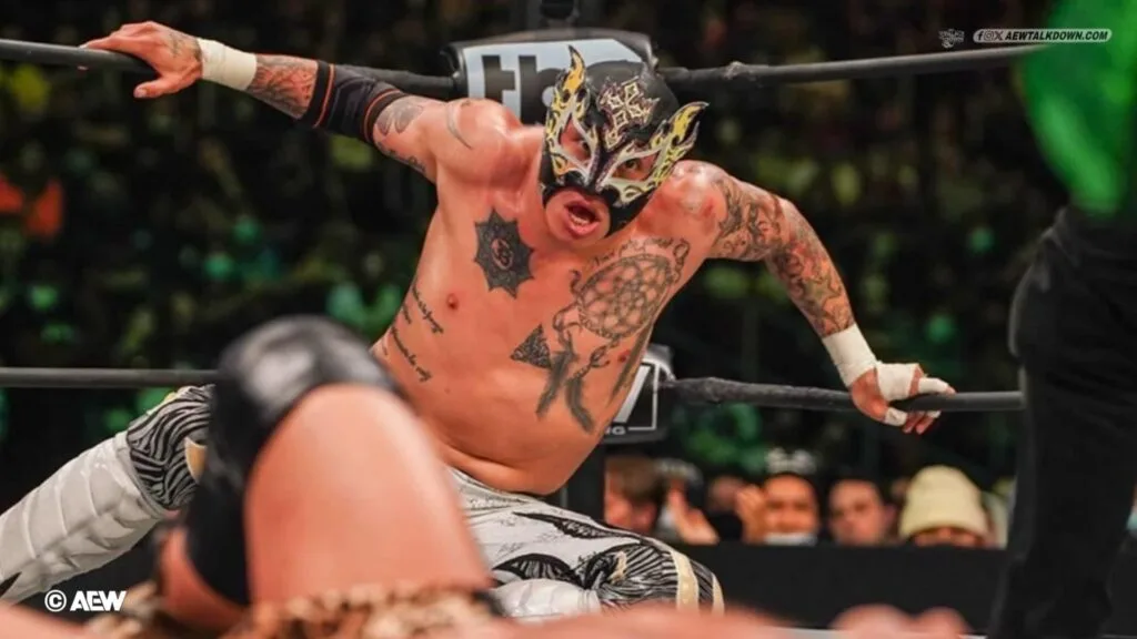 Rey Fenix dislocates his arm - AEW Dynamite vs Jurassic Express, Jan 2022